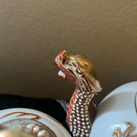 Antique Dragonware teaset - Picture 14 of 16